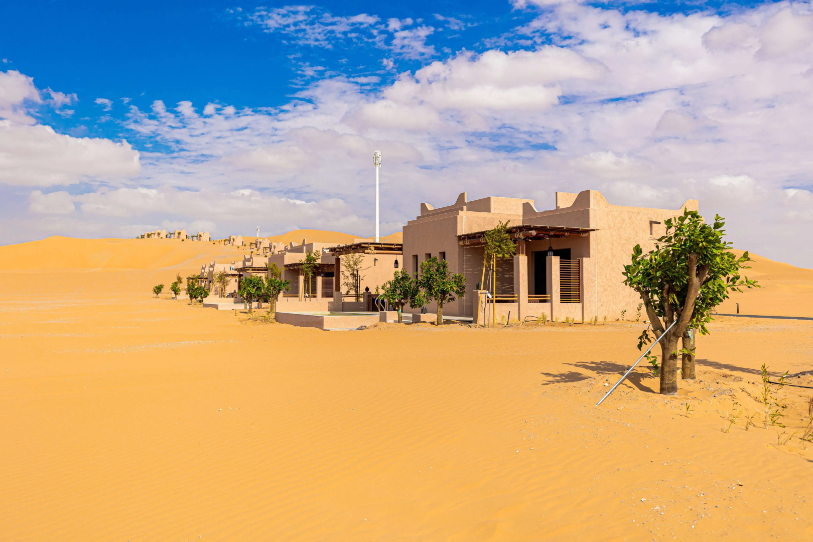 Bab Al Nojoum Bateen Liwa Resort