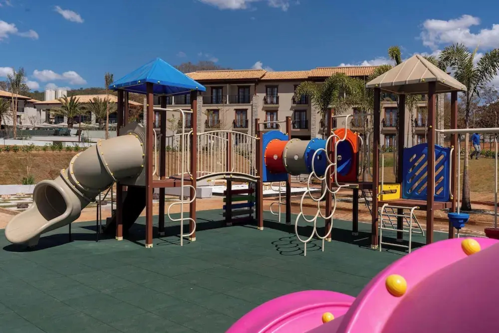 Pyrenéus Residence - Gav Resorts