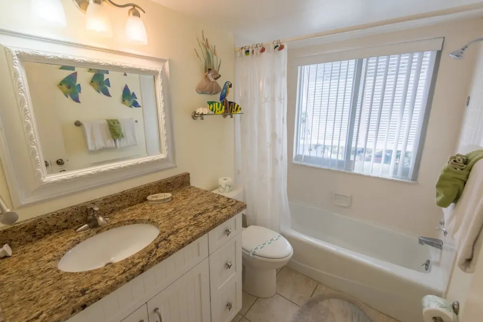 Anna Maria Island Club 20