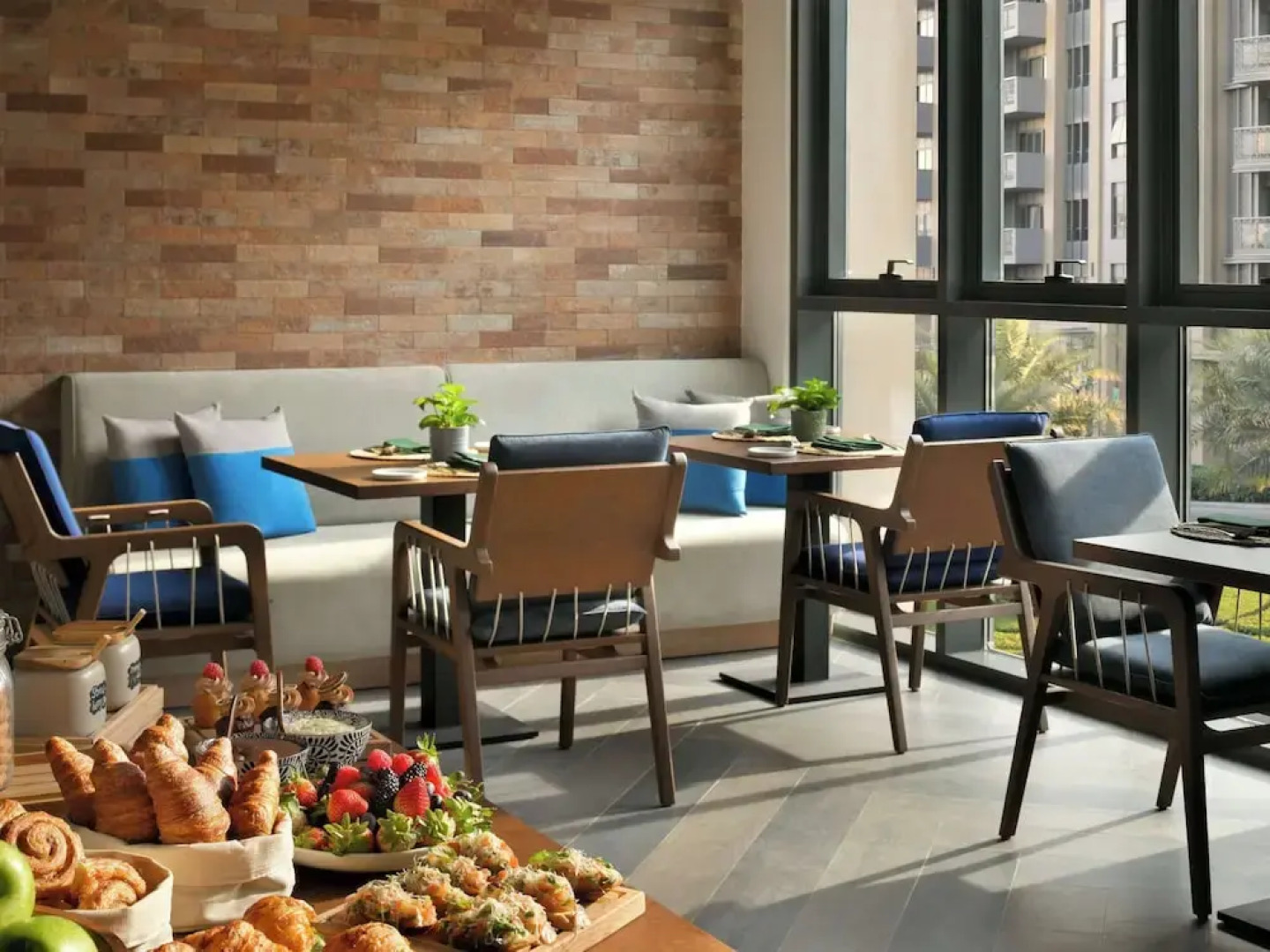 Mercure Dubai Deira