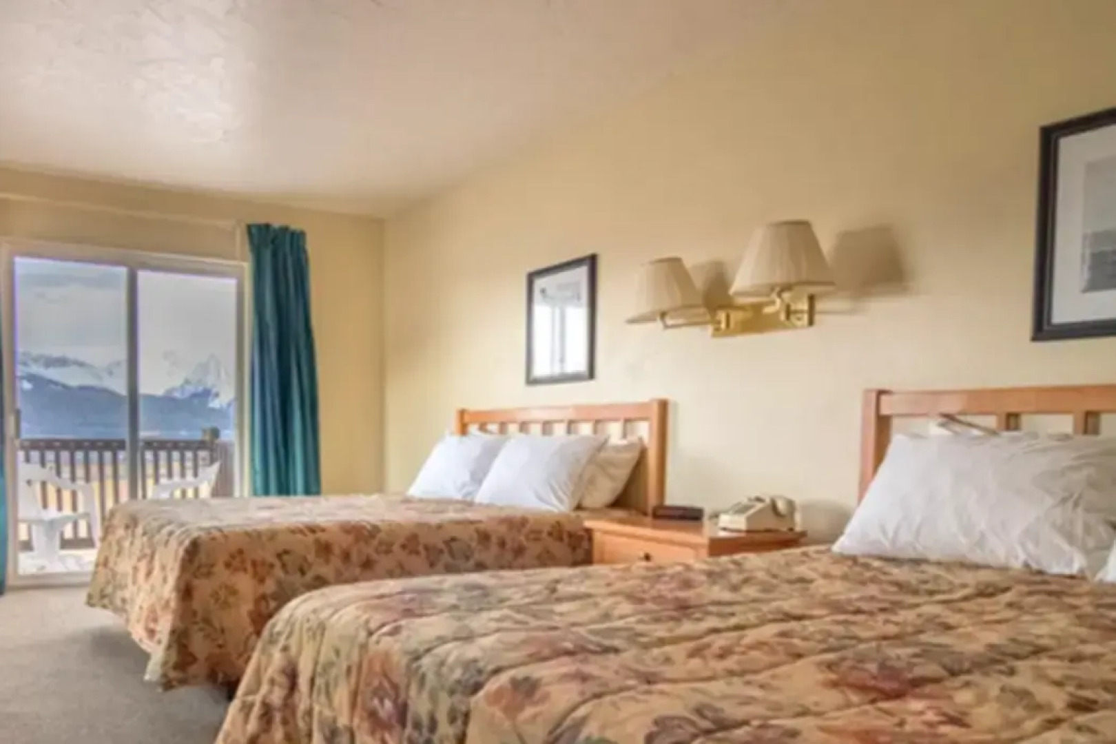 Murphy's Alaskan Inn