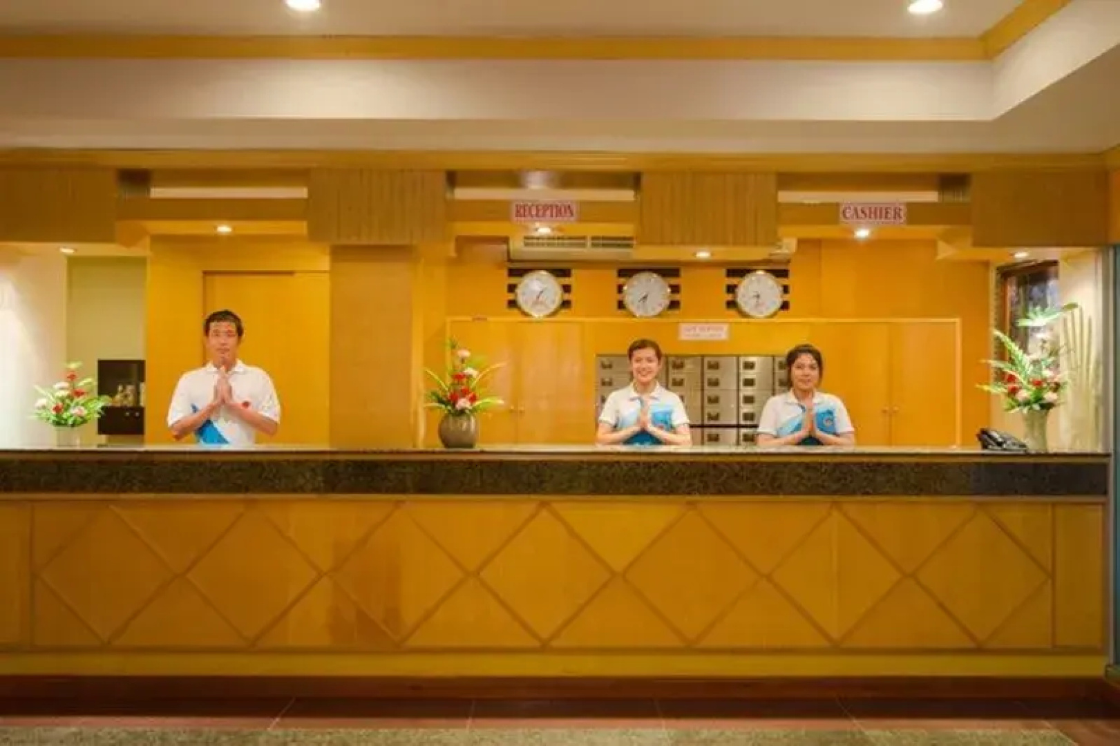 Eastiny Bella Vista Hotel & Residence