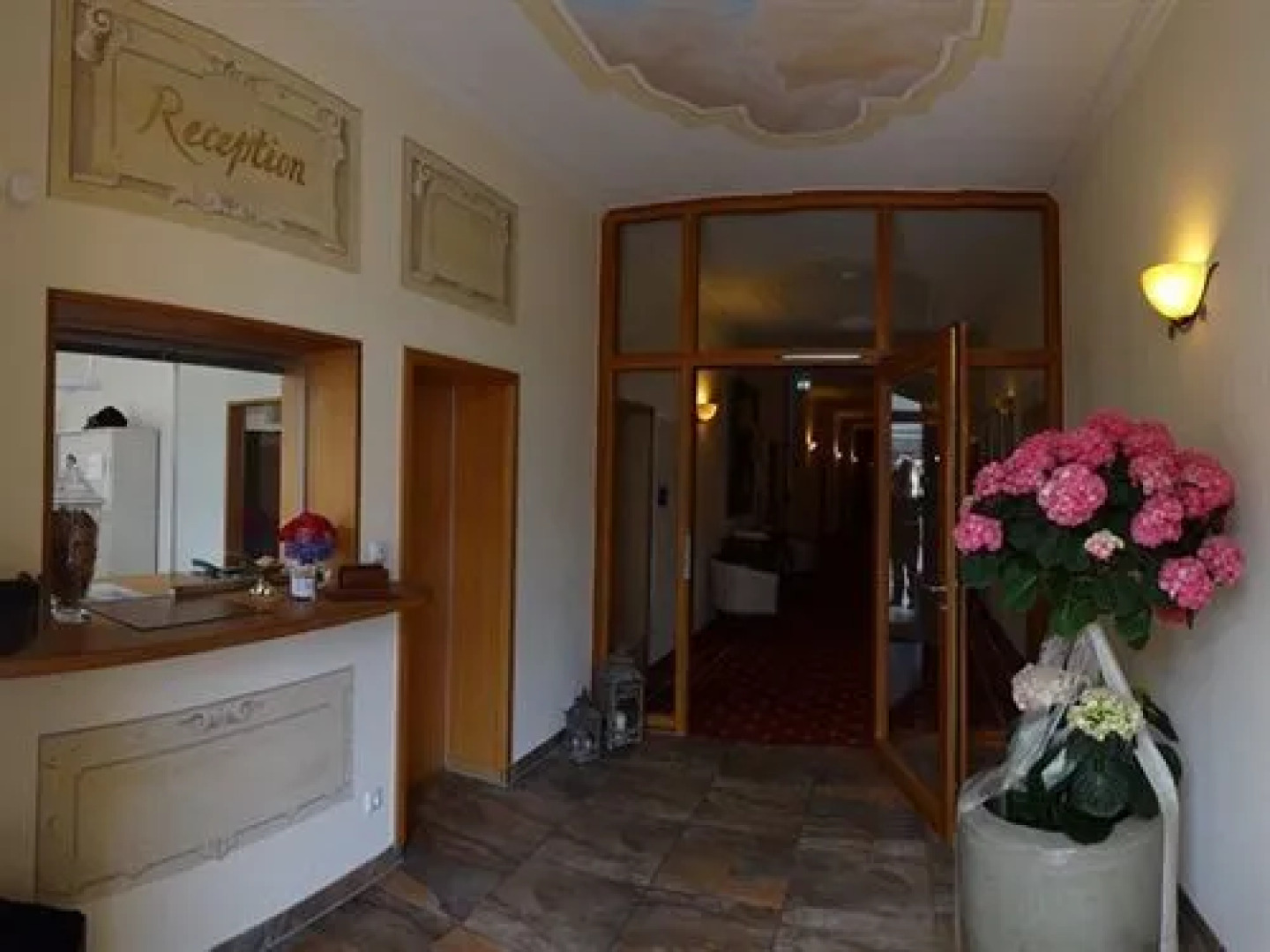 Arkadenhotel im Kloster