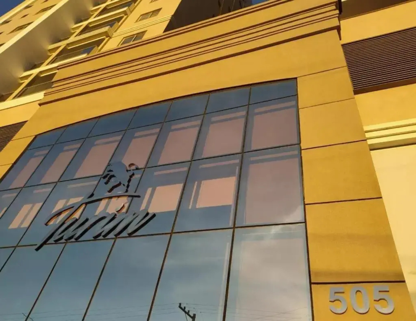 PRAIA EXCLUSIVE 24Hrs