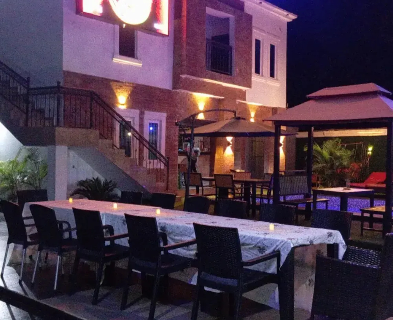 Billion Suite hotel Awka