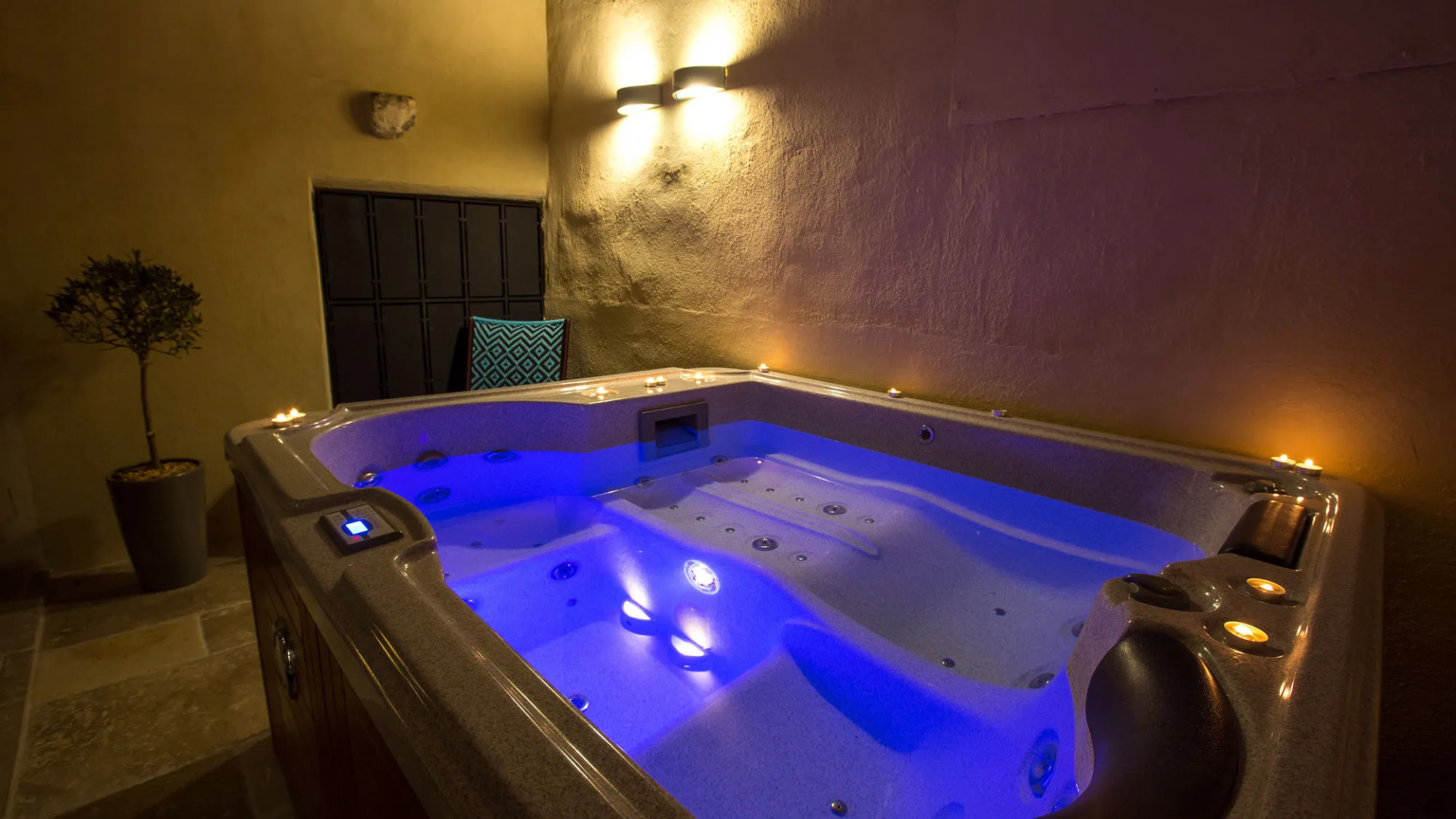 Allegory Boutique Hotel