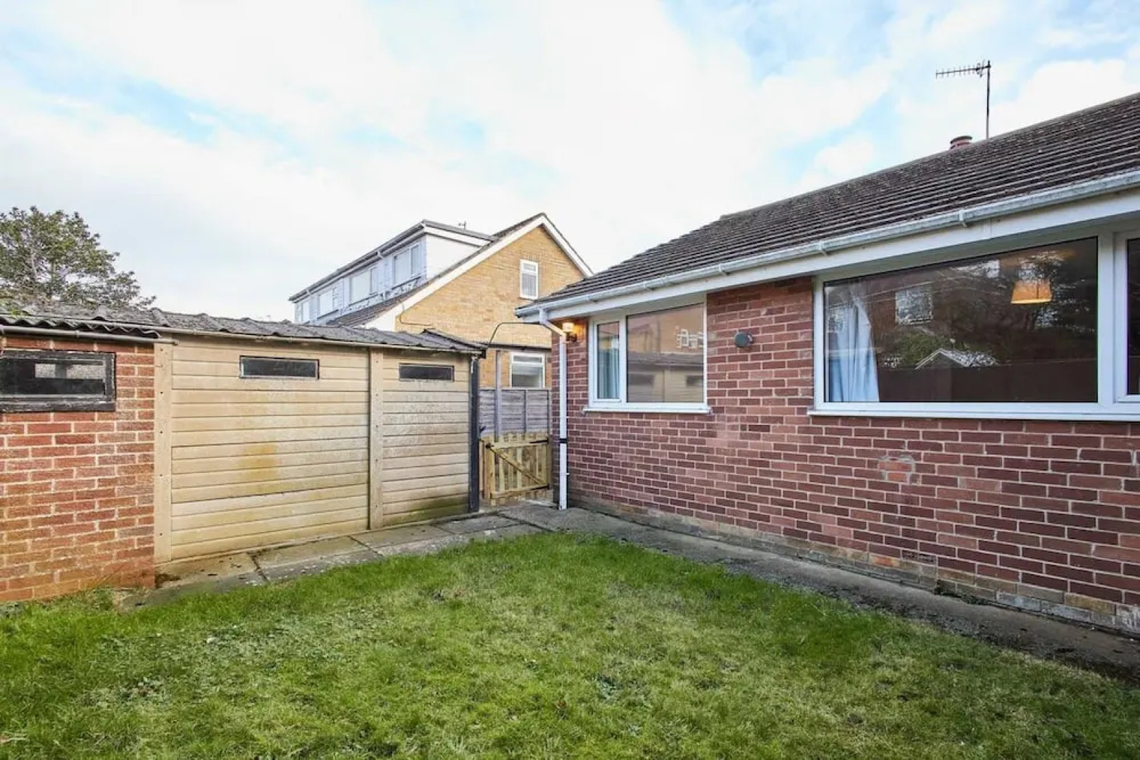 Host Stay Spring Gardens