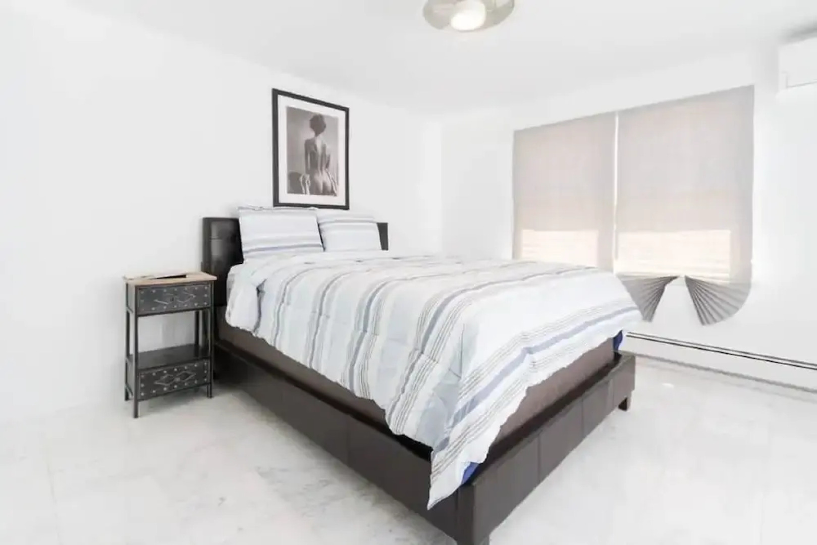 SH001 5 Bedroom Holiday home By Senstay