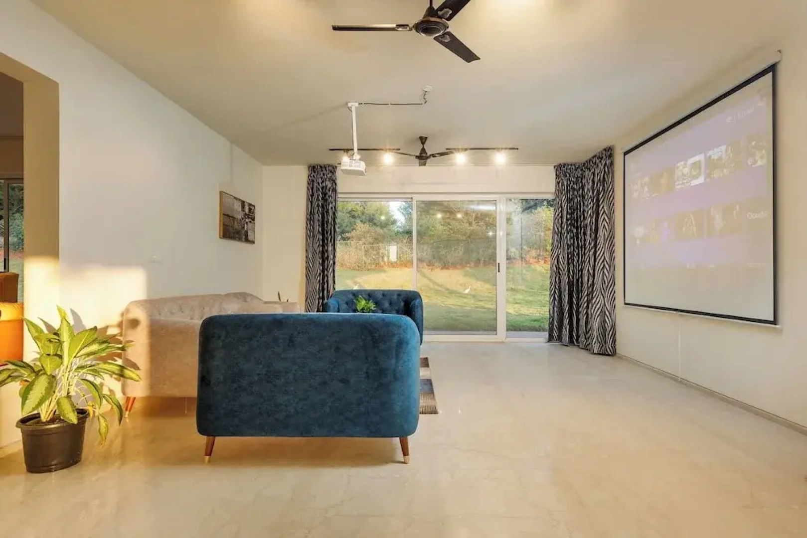 Royal County Villa by Stayjade