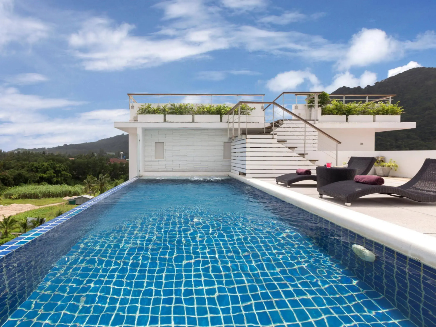 G1 Serviced Apartment Kamala Beach