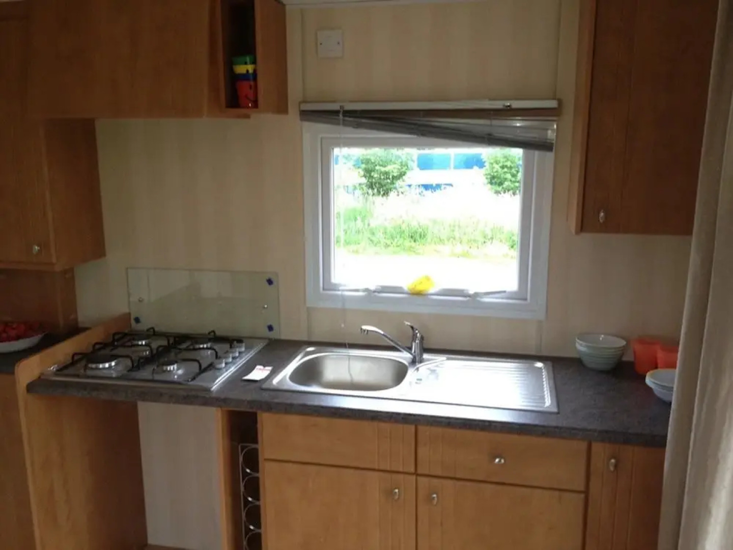 Dreamy Chalet with Covered Terrace near Nature