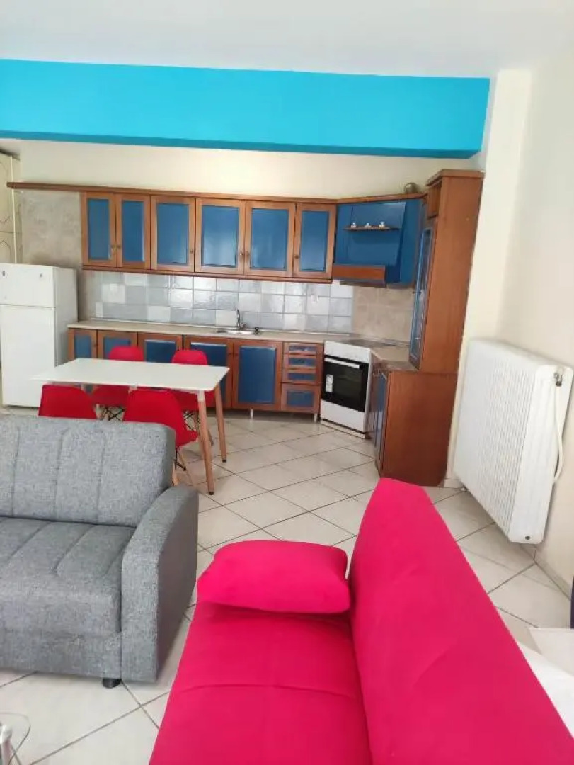 GCM 1 ROOMS kentro k parking