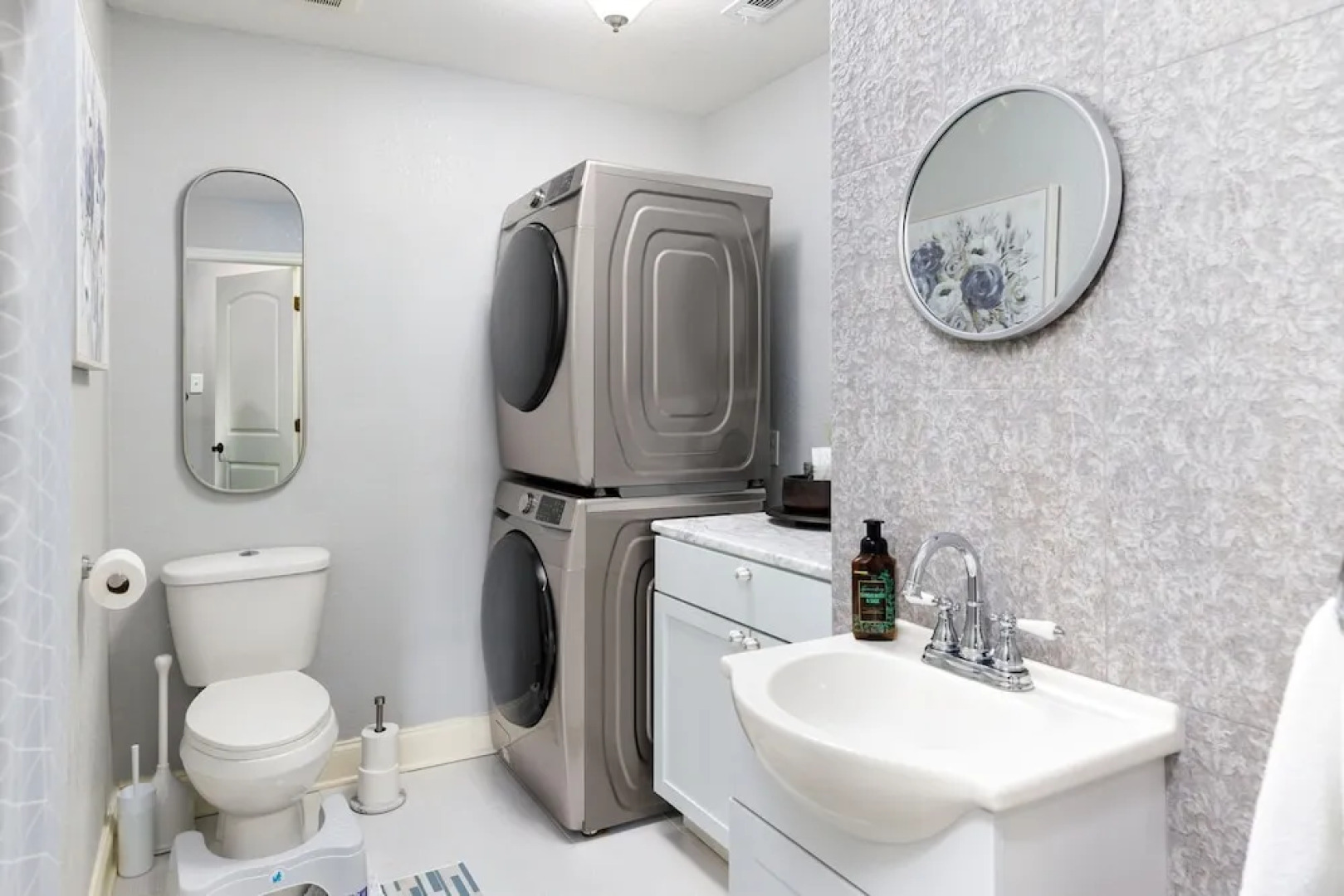 Grand Chalet Getaway