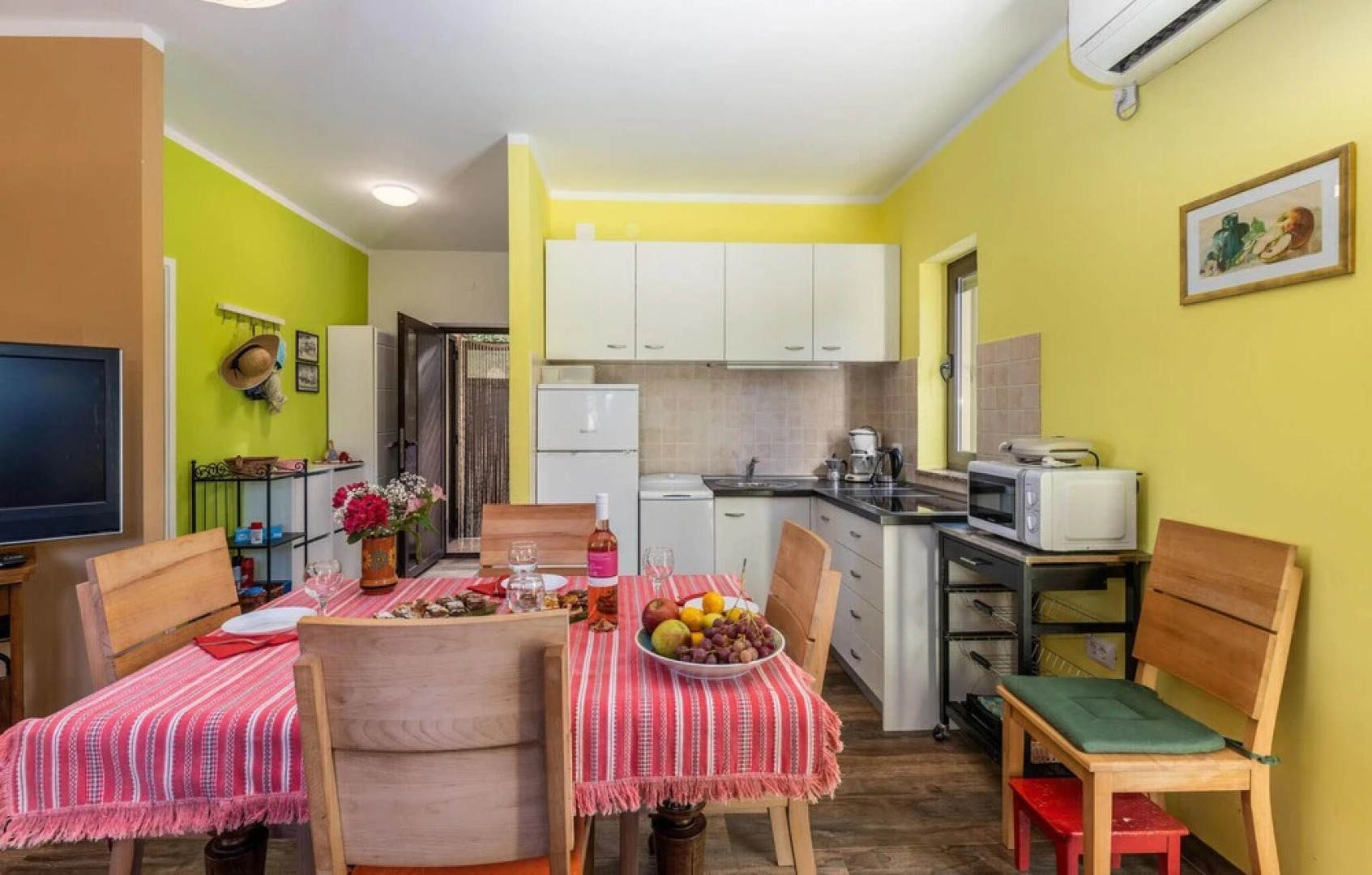 Nice Home in Soline With Wifi and 4 Bedrooms