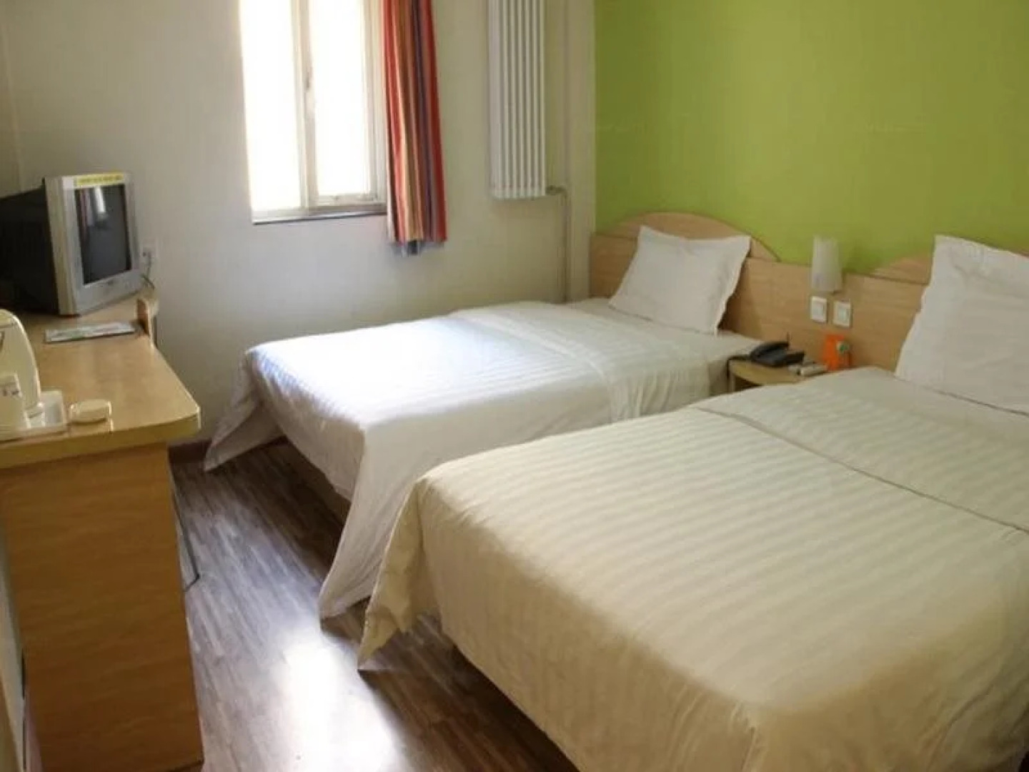 7Days Premium Beijing Wangjing Hualian