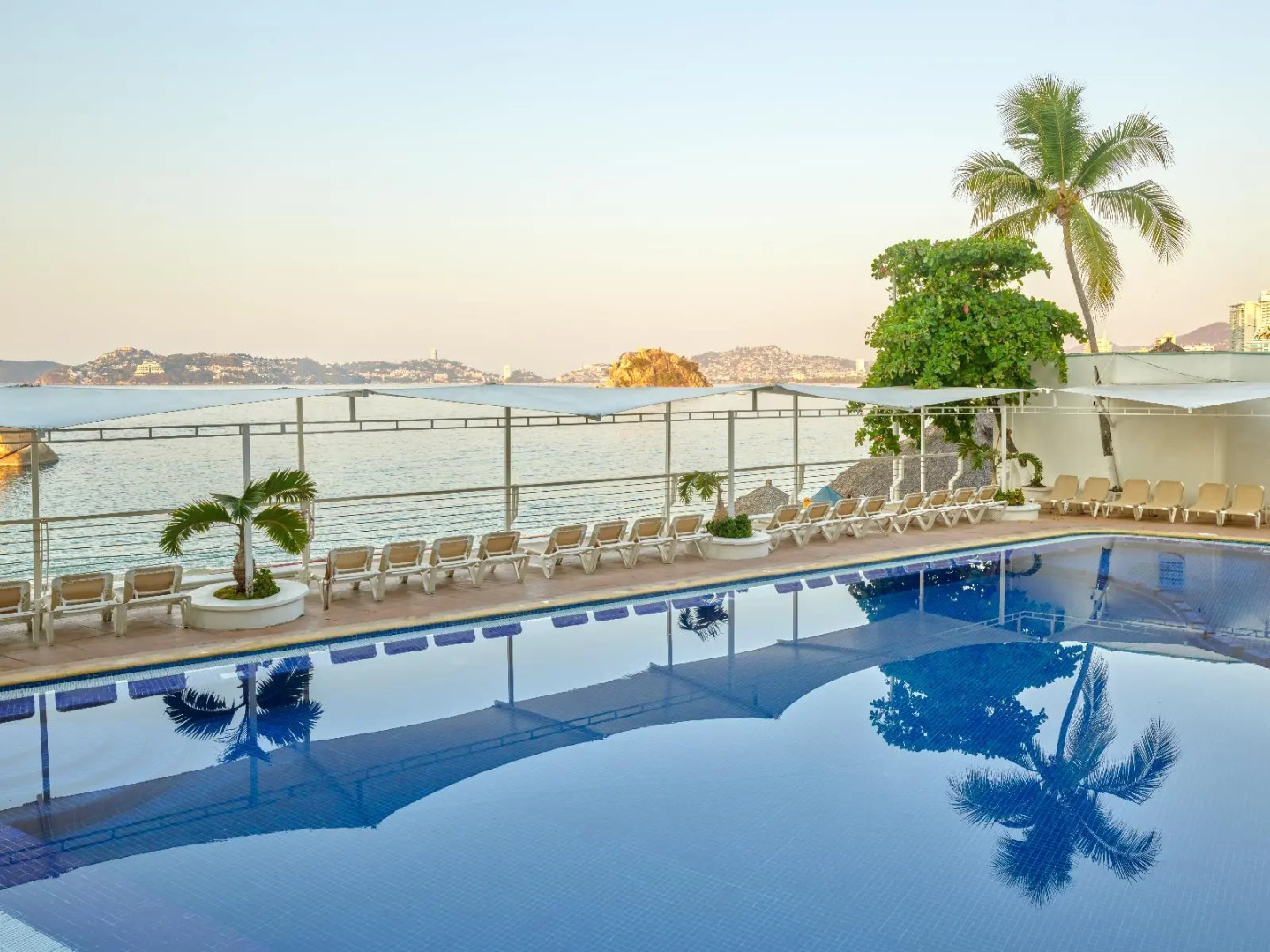 Fiesta Americana  Acapulco Villas