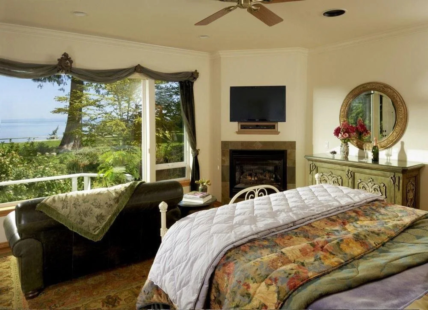 Colette's Bed & Breakfast