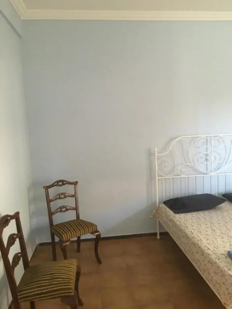 Tiffany's 5' min from airport