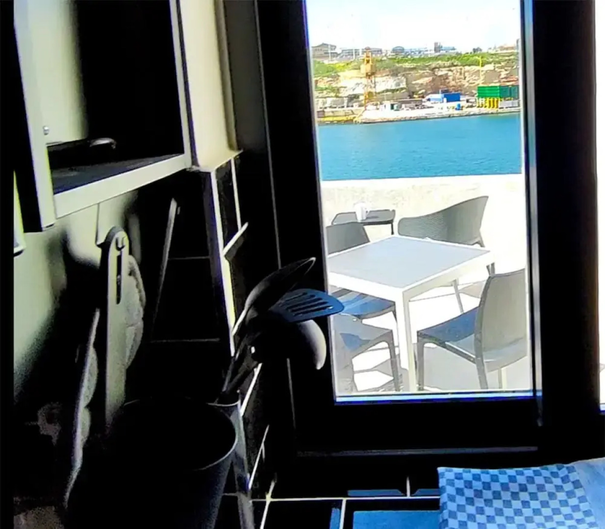 Savynomad Harbour Residences Bormla