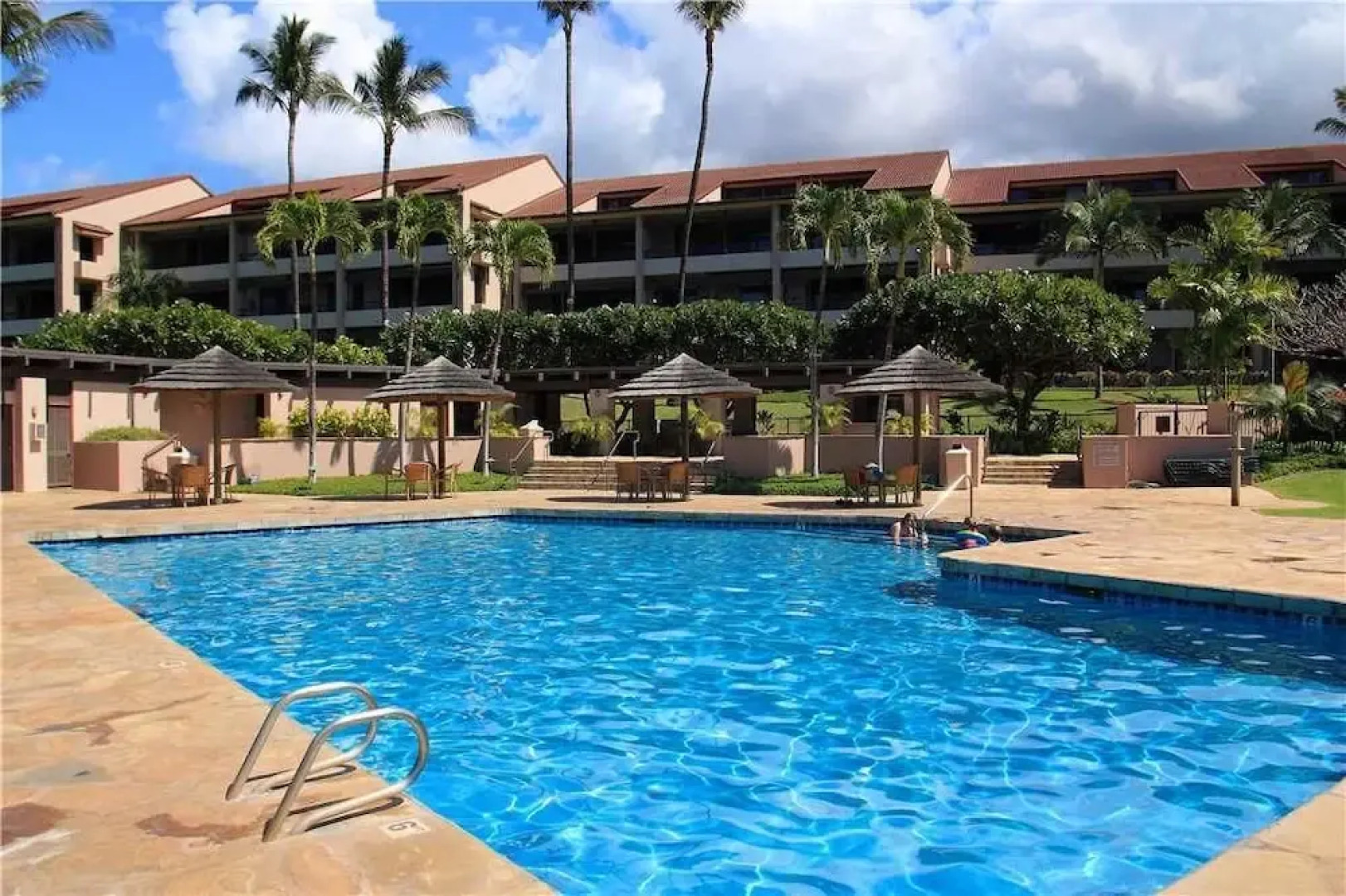 Kaanapali Royal #E302 - 2 Br Condo