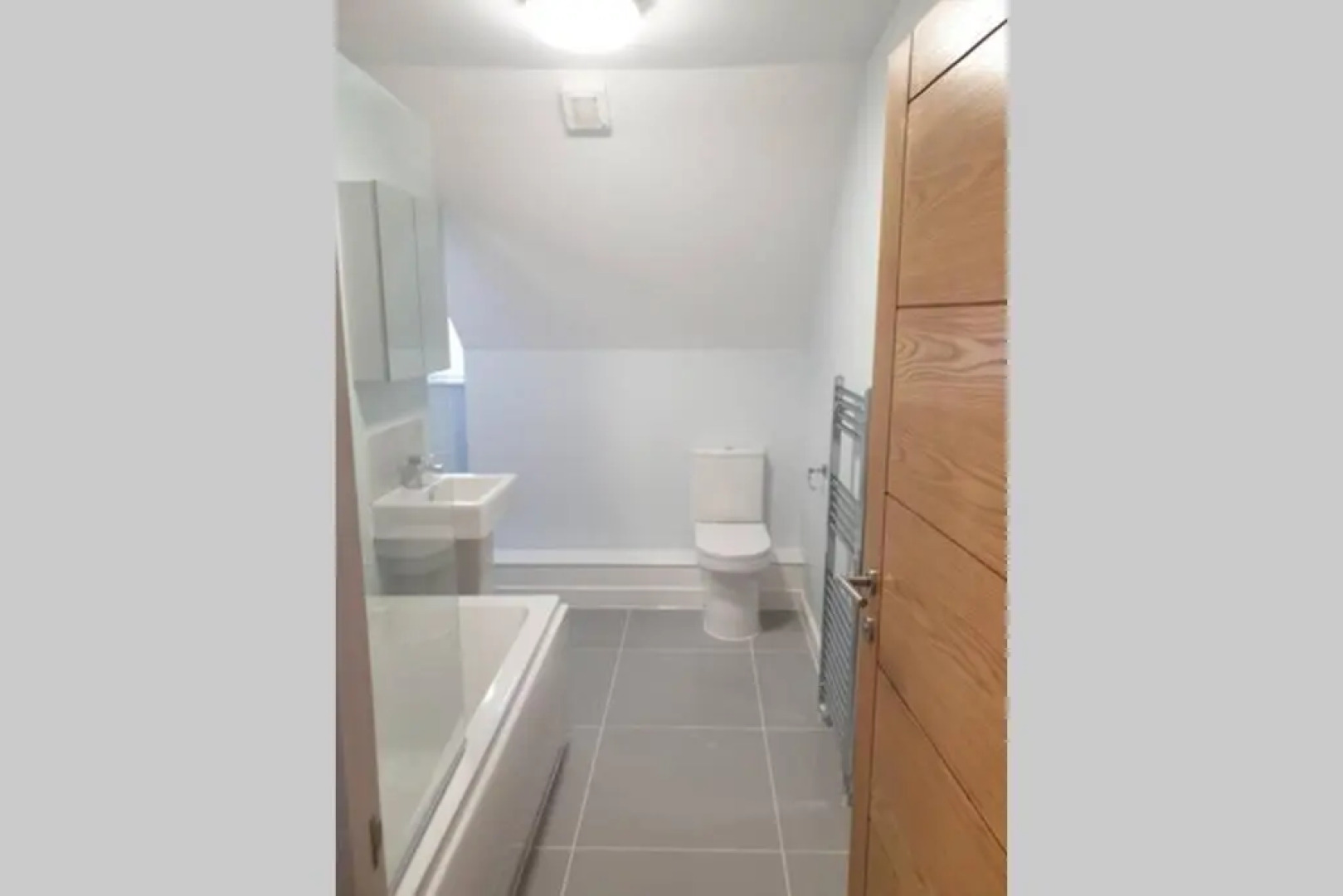 2 Bedroom Seafront Apartment