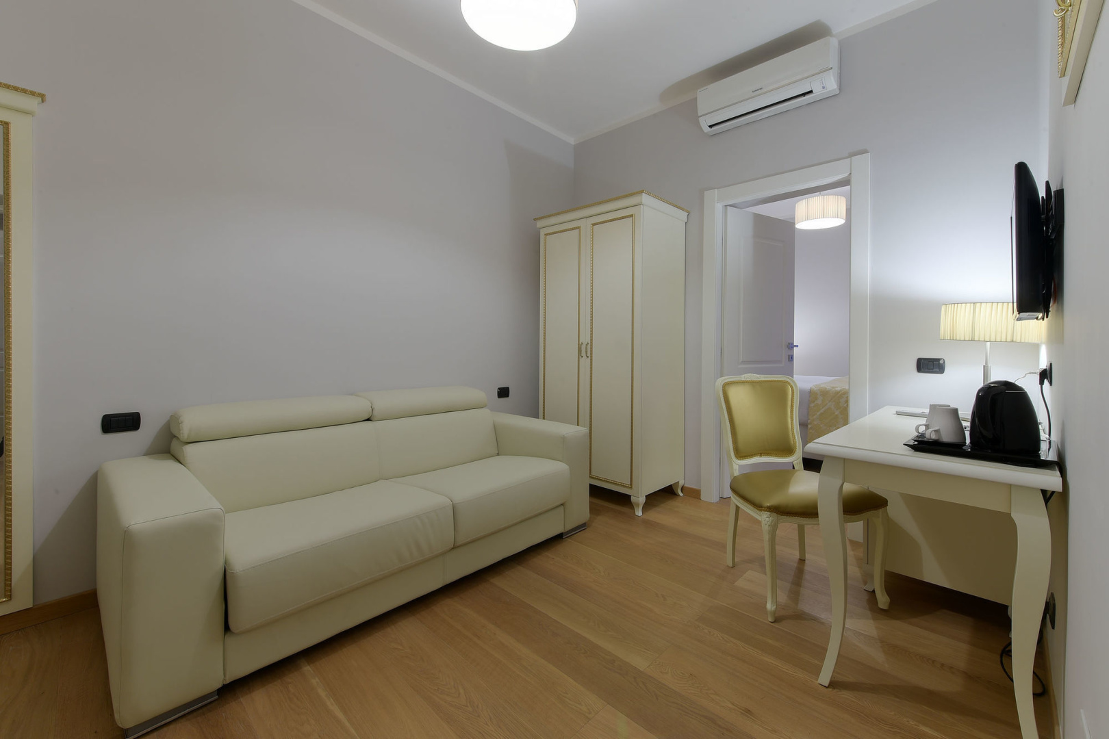 Gravina Suite Frattina