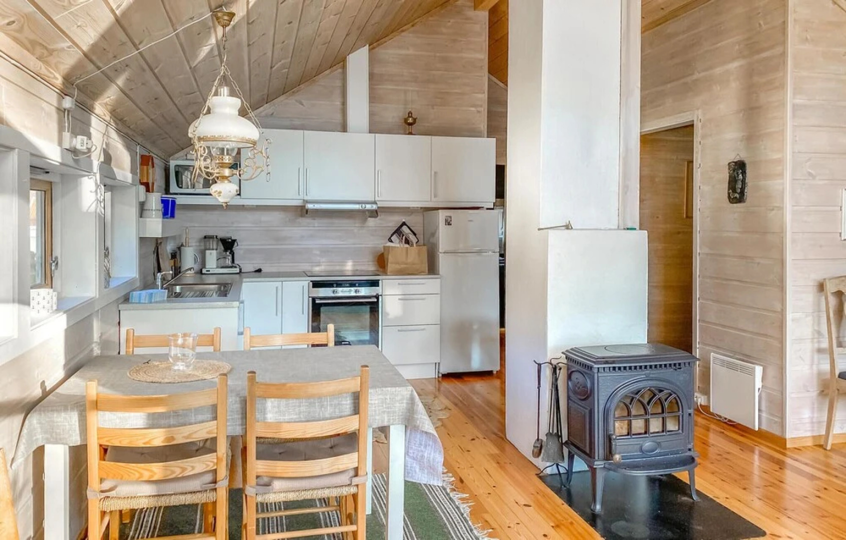 Beautiful Home in Lyngdal With 2 Bedrooms and Wifi