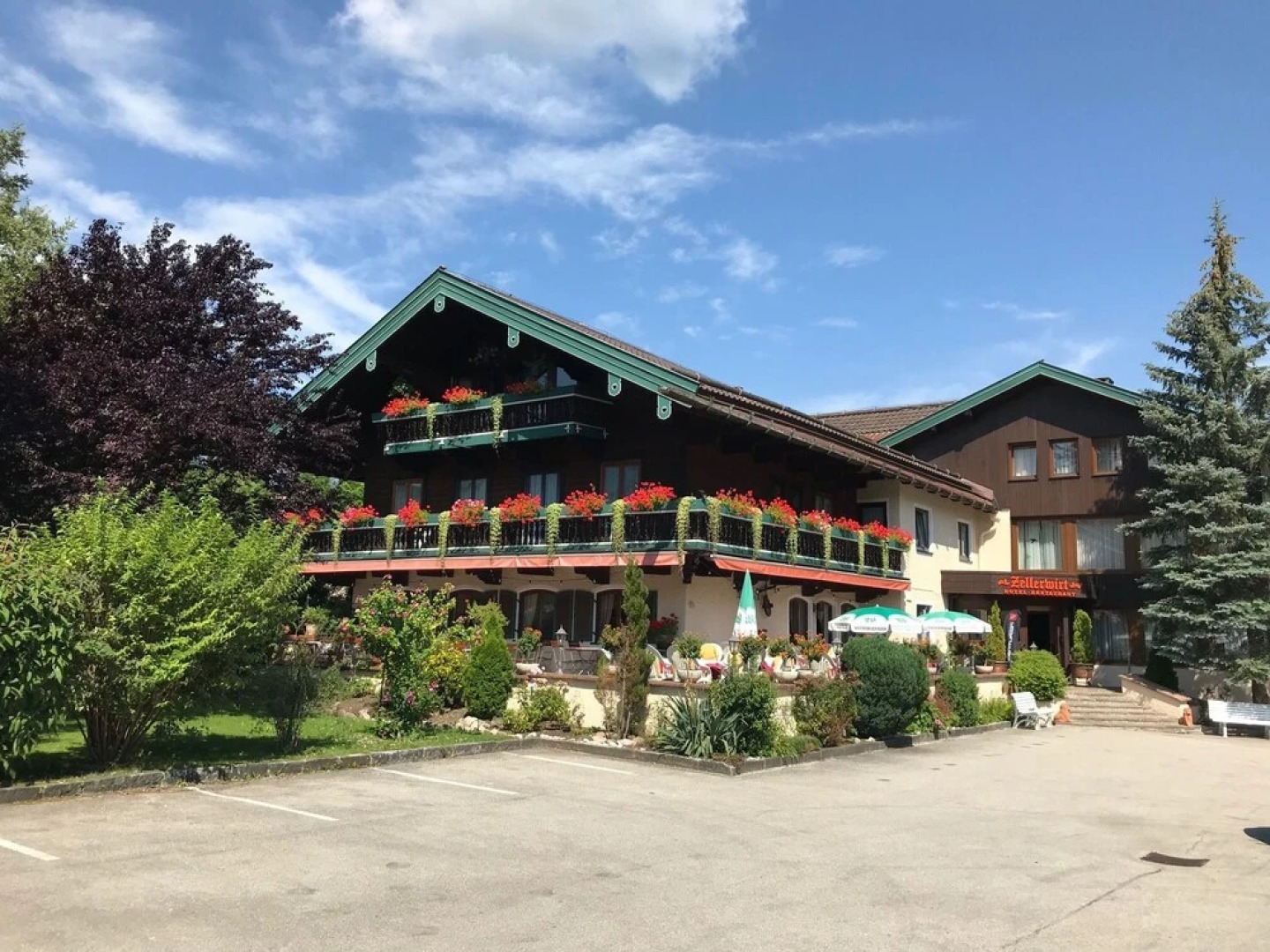Zellerwirt Hotel & Restaurant