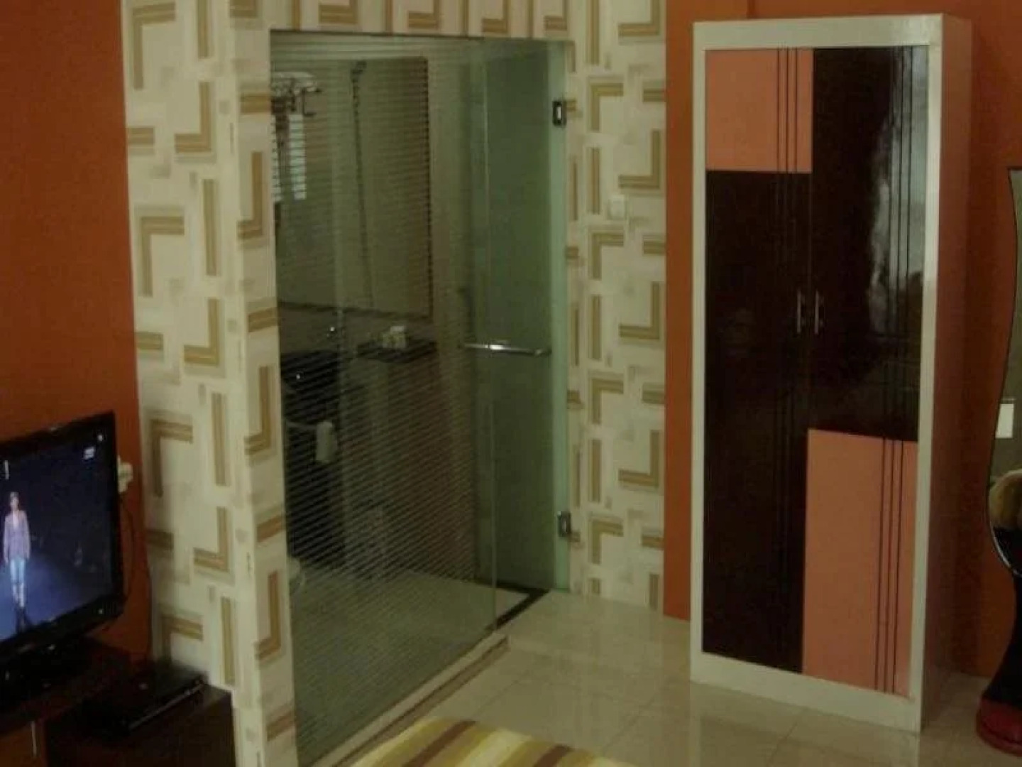 Golden Harvest Hotel