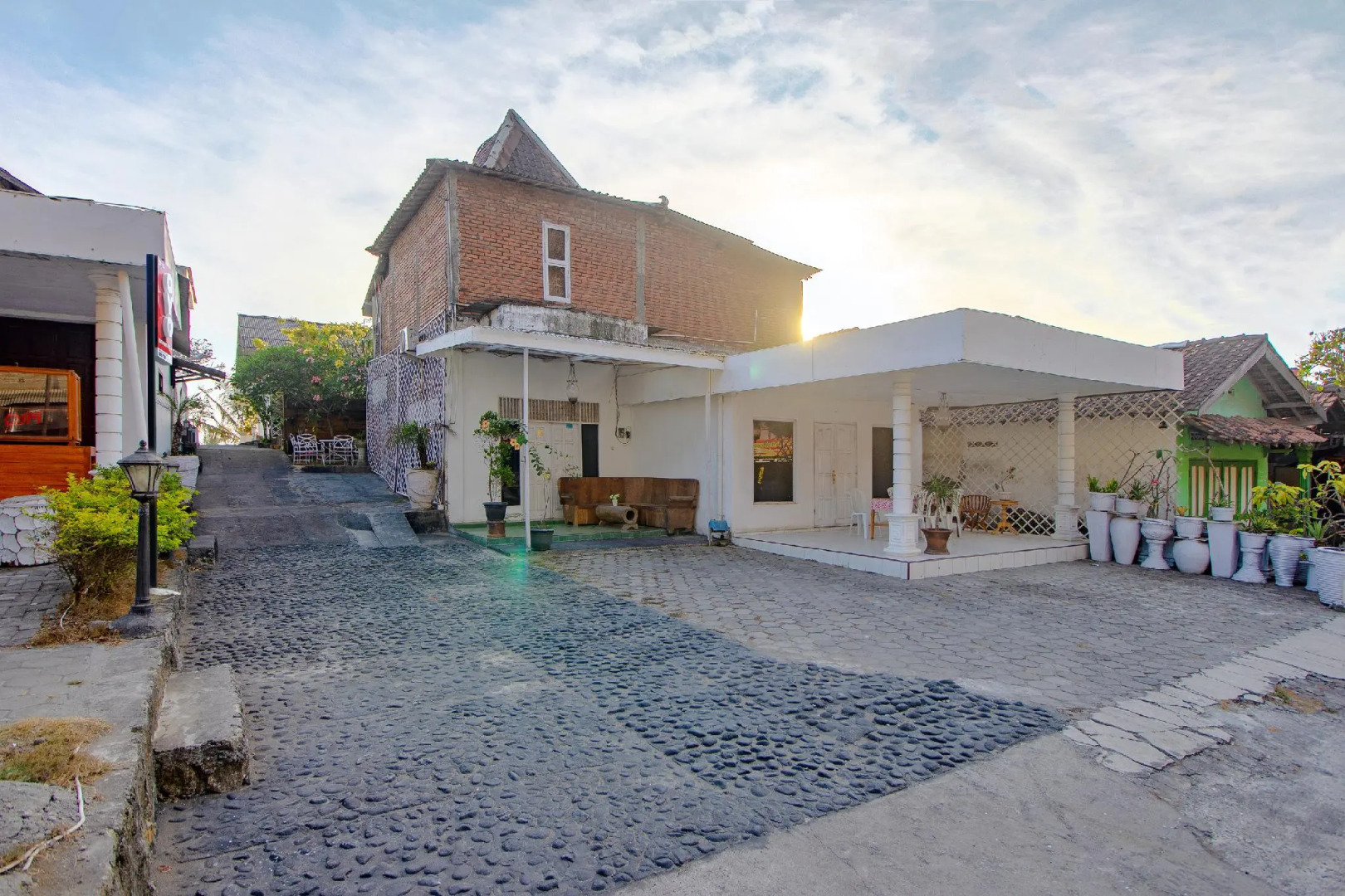 OYO 1533 The Paris Ocean