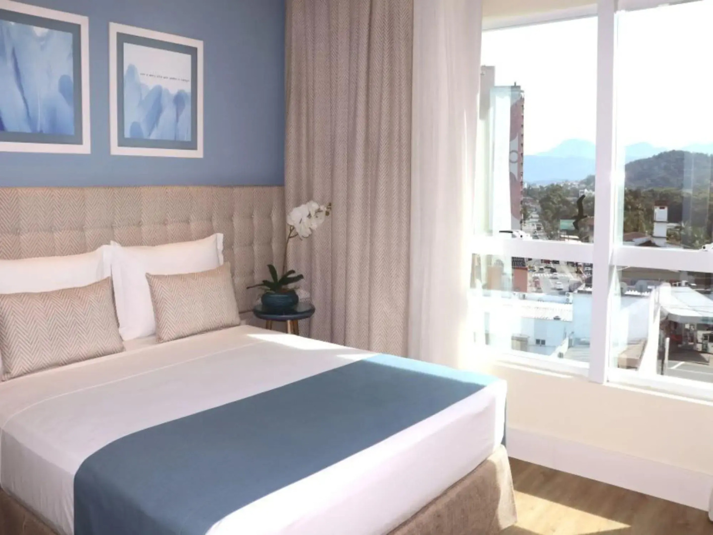 Kayrós Business Hotel