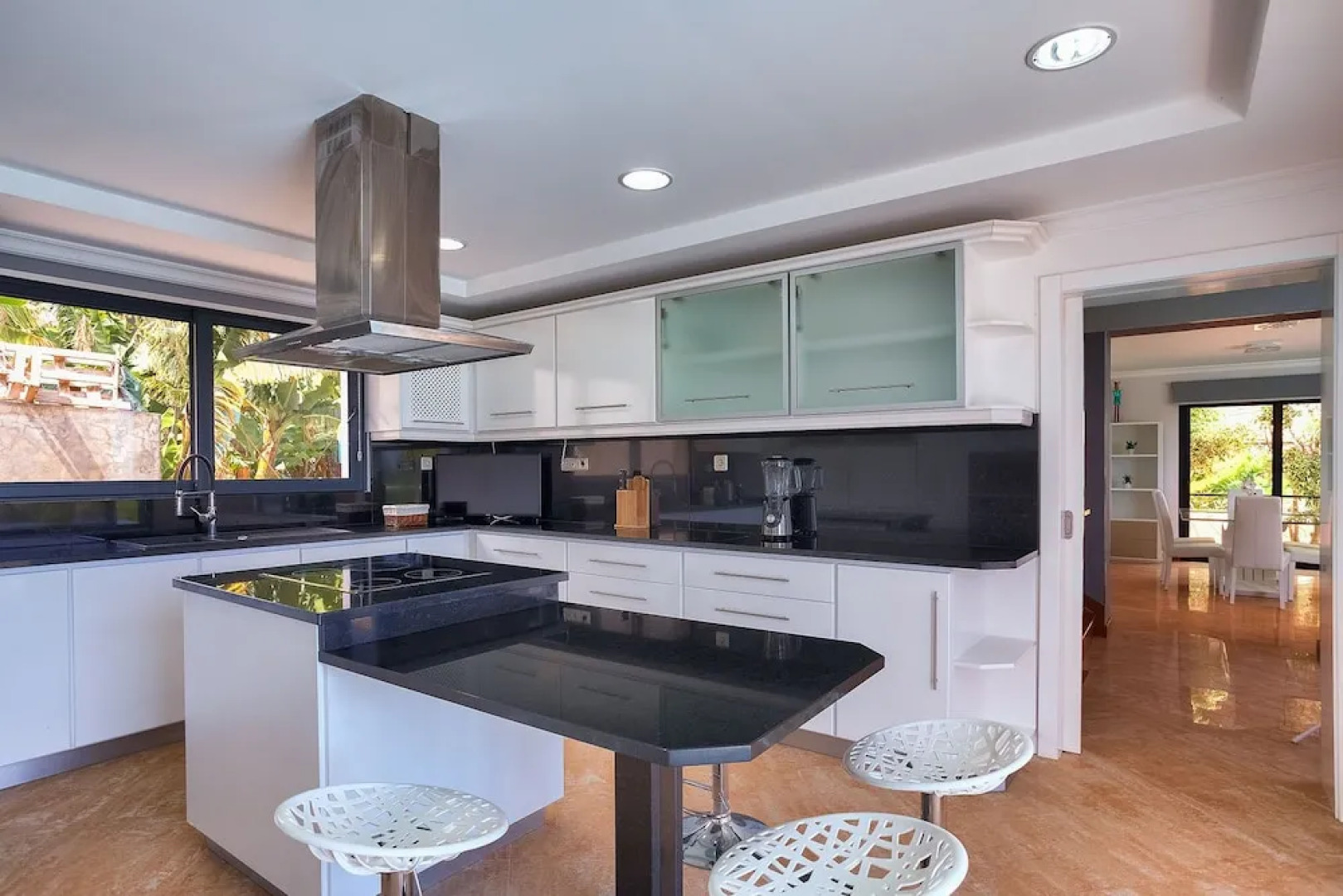 Casa Costa do Sol by MHM