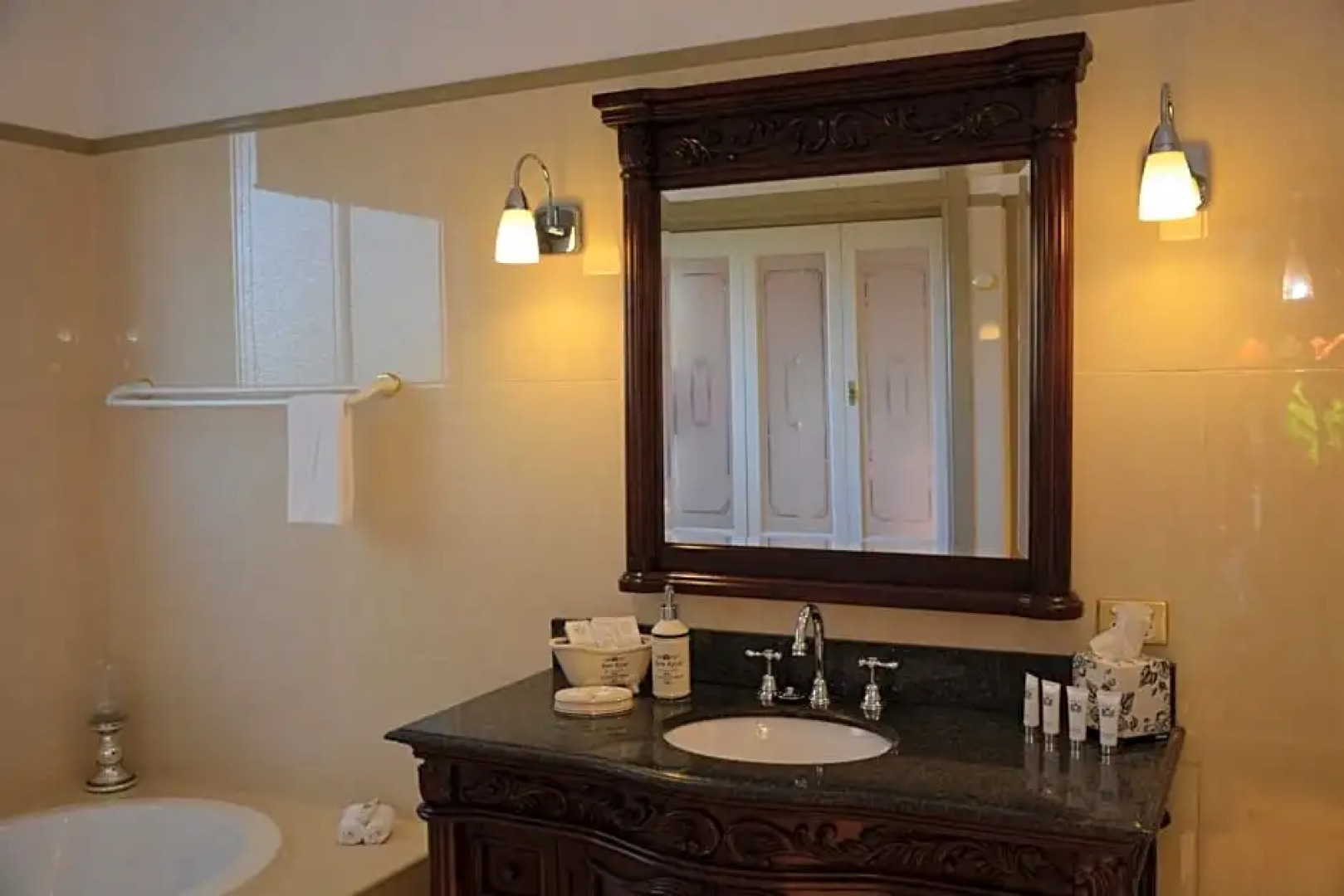 Bli Bli House Riverside Retreat