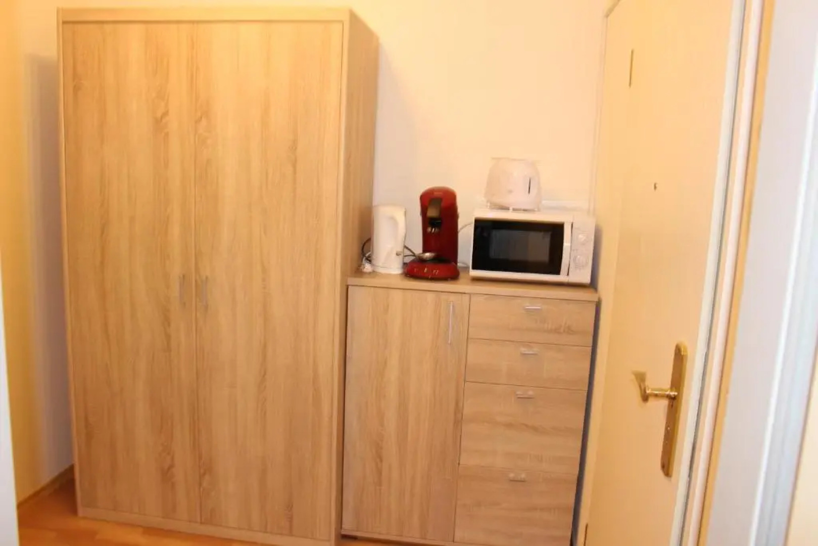 ZV-Scholtz Burghausen, Mozartstr.15 AP-52