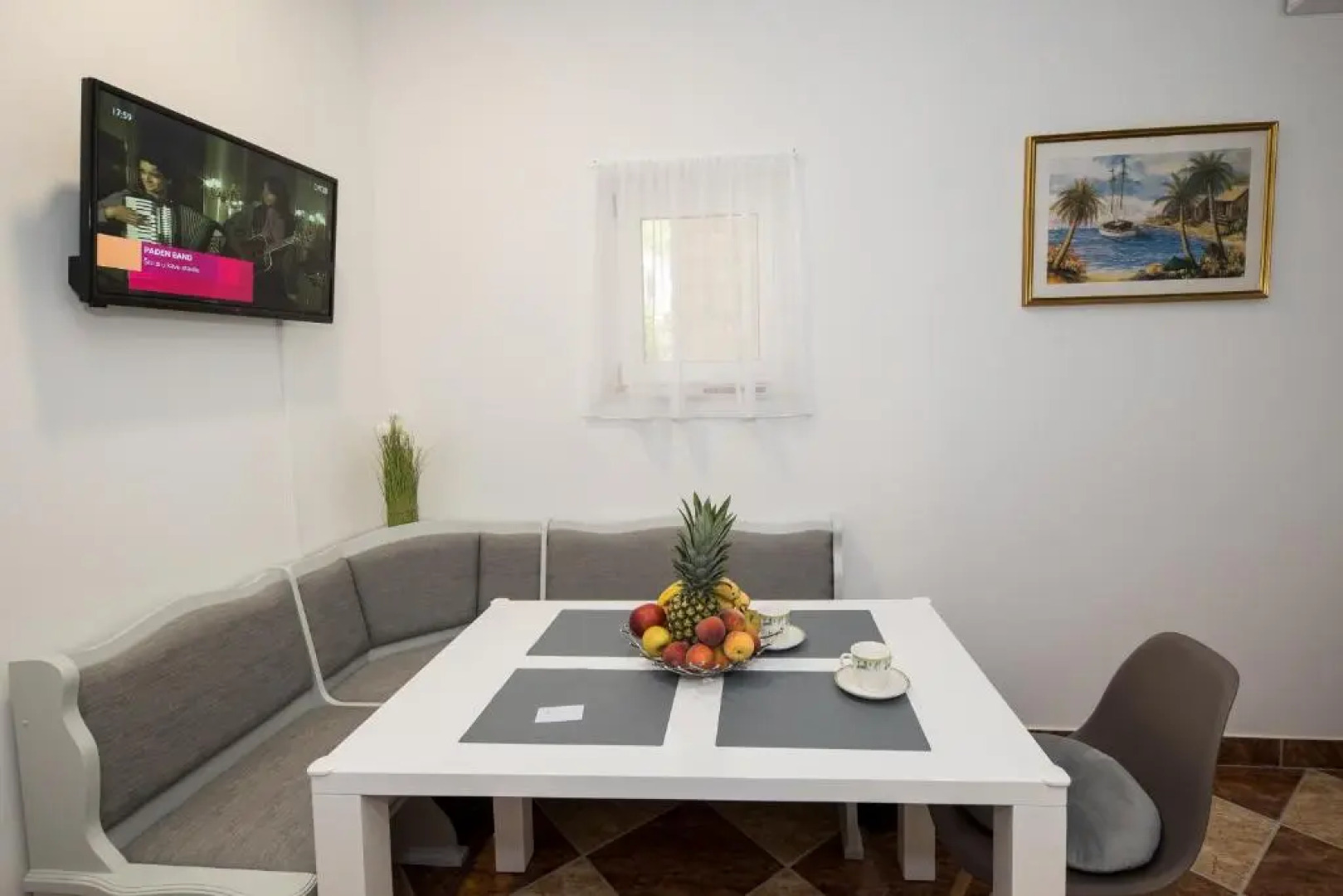 Apartman Kristal 4