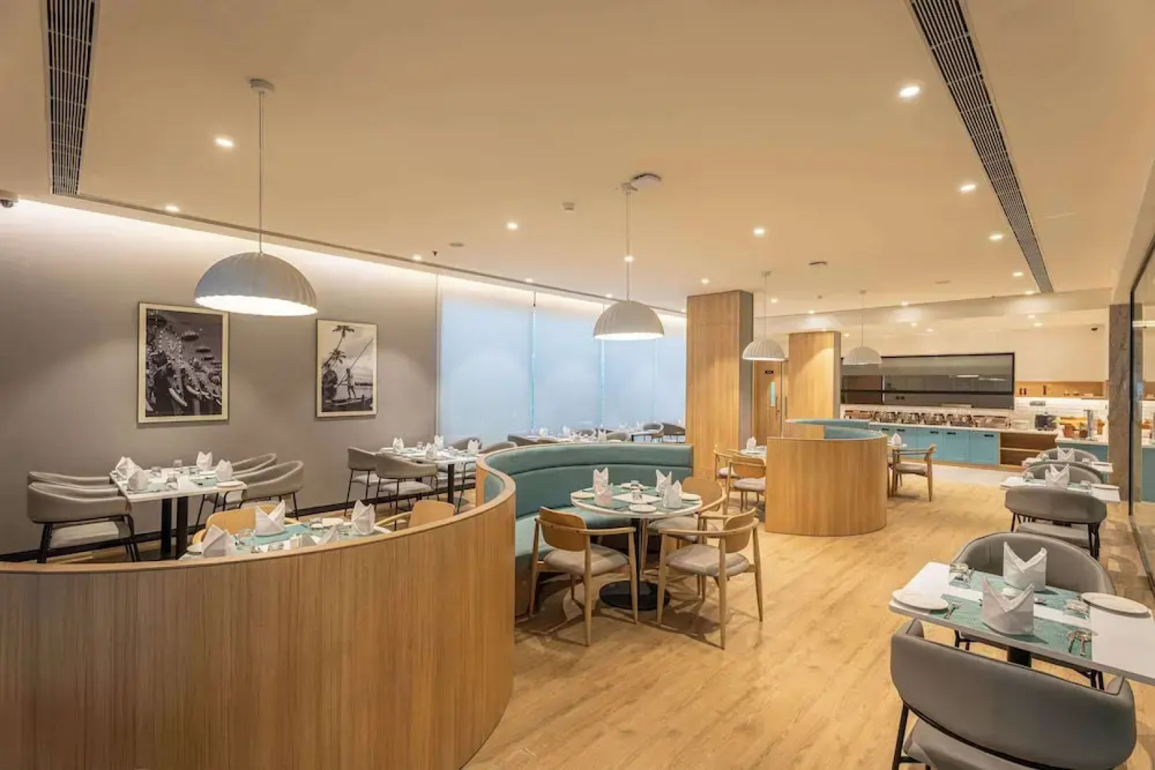 Park Inn & Suites By Radisson Thrissur East Fort