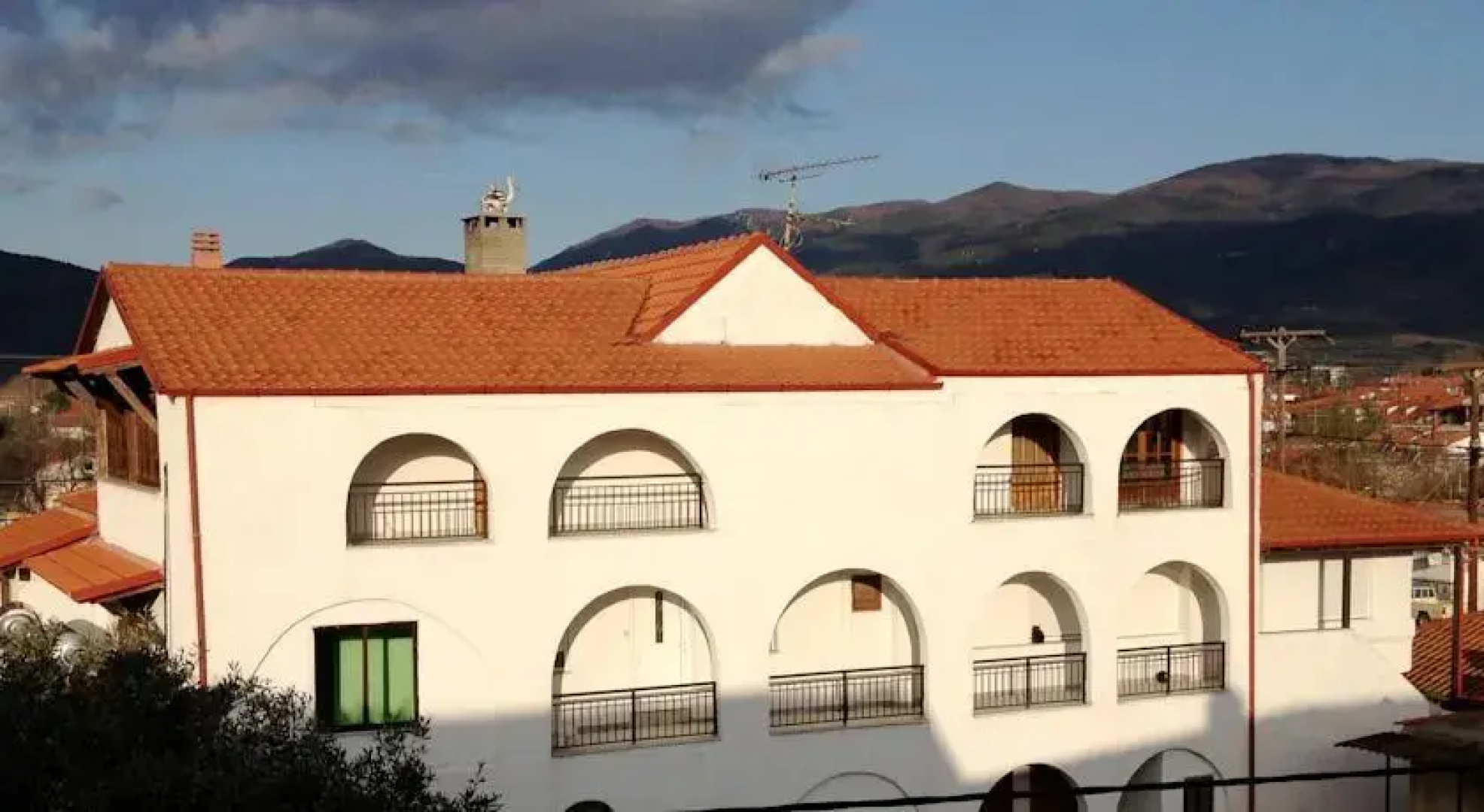Menis Haus