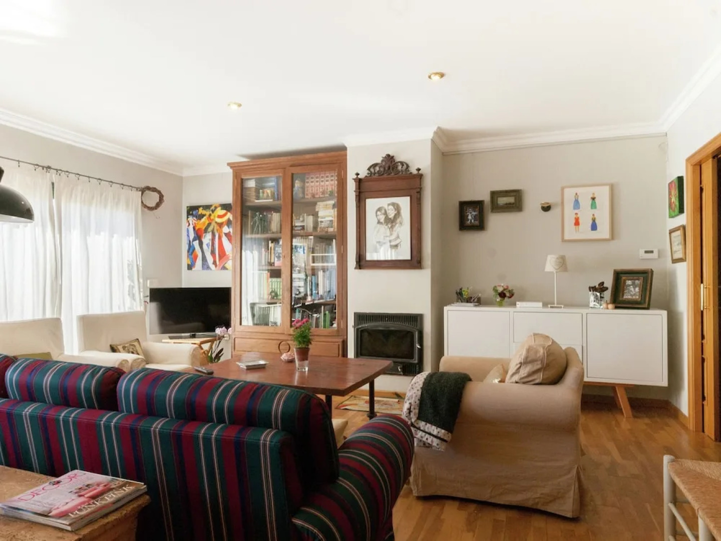 Luring Holiday Home in Girona With Swimming Pool