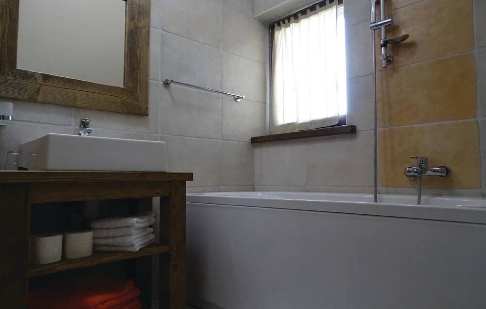 Awesome Home in Moravske Toplice With Wifi and 2 Bedrooms