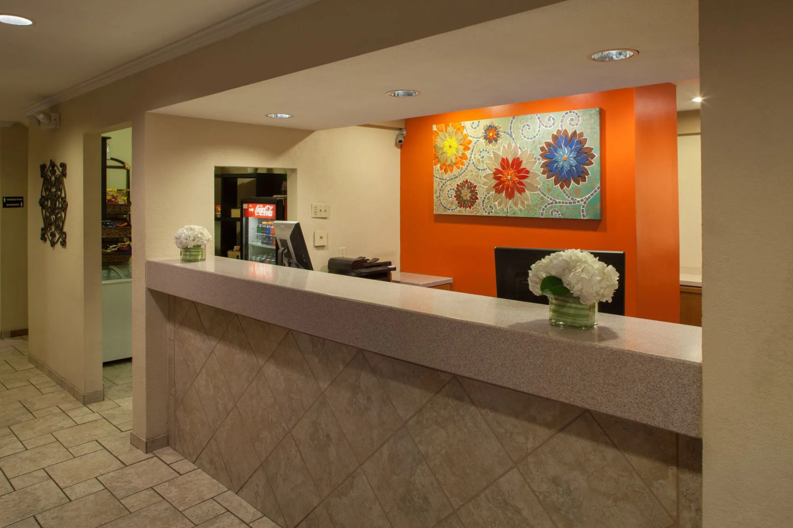 Cloverleaf Suites Kansas City - Overland Park
