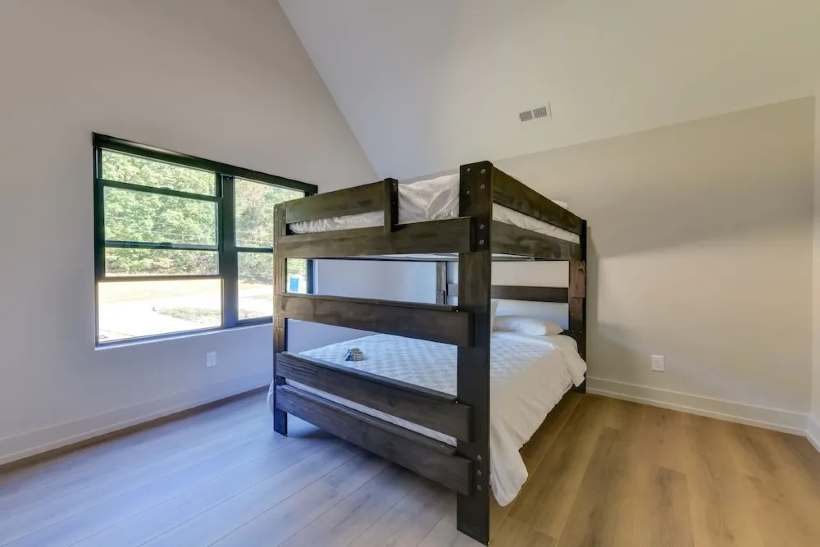 The Retreat at Lake Norman: Boat Dock & Pool!