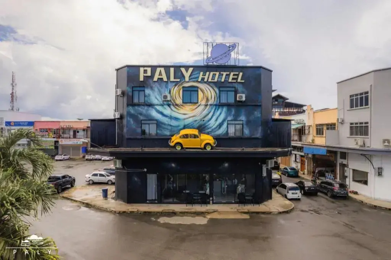 Paly Hotel