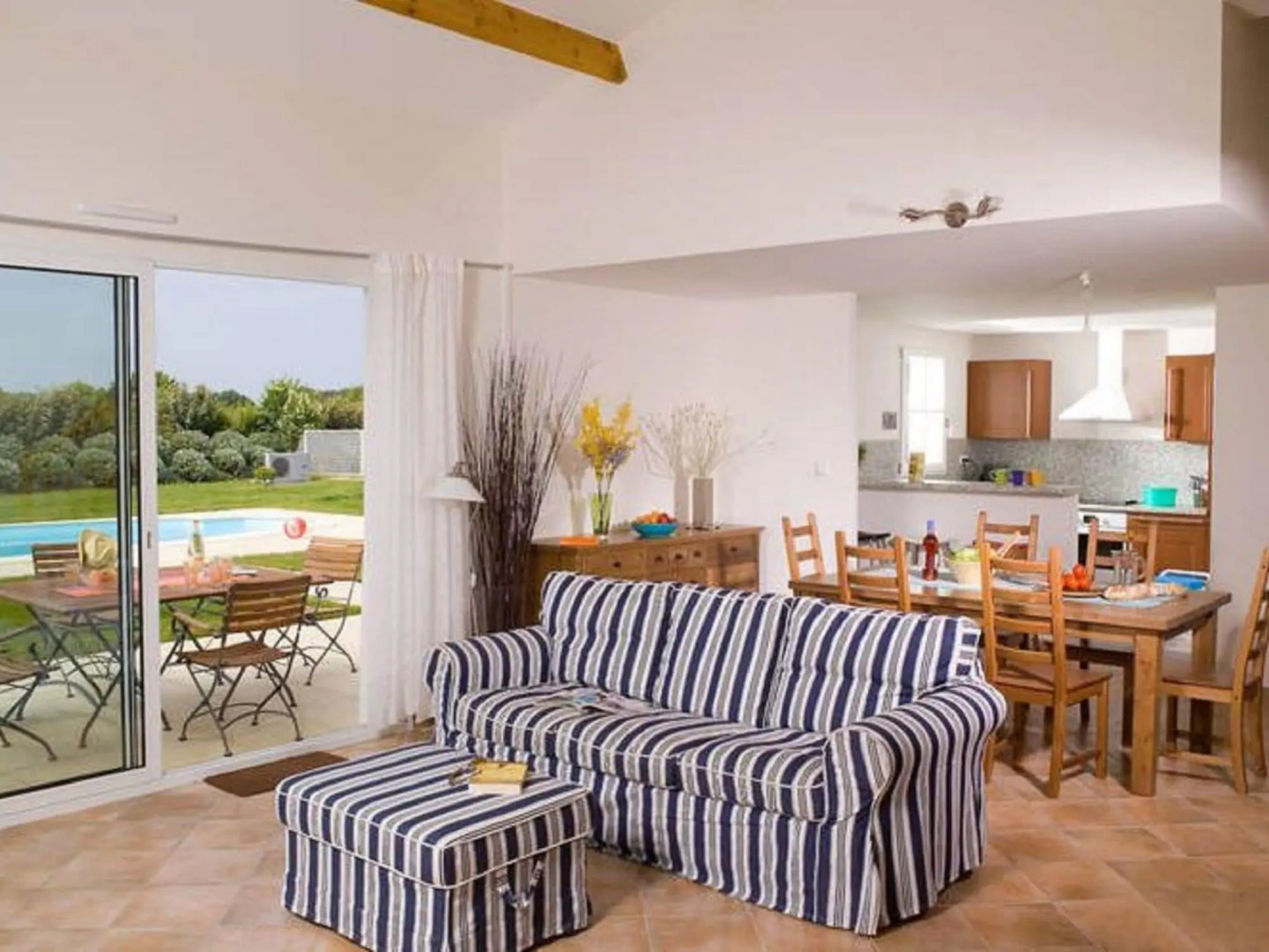 Charming apartment with dishwasher located at a golf course