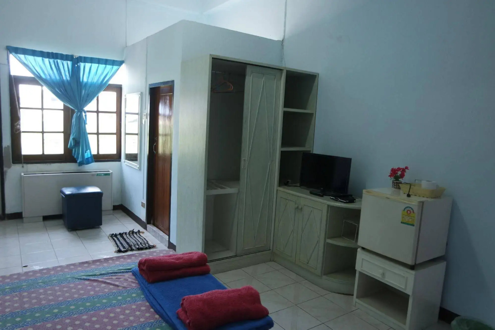 Valentine Home Koh Sichang