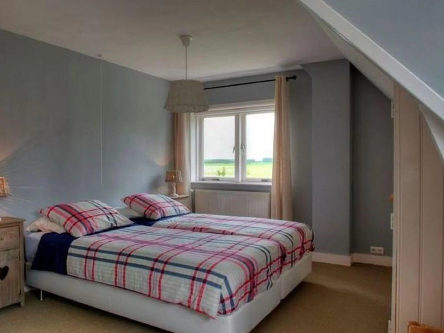 Spacious Farmhouse in IJzendijke with Garden