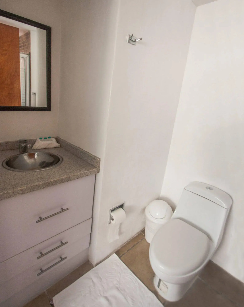 Shakespeare Apartment