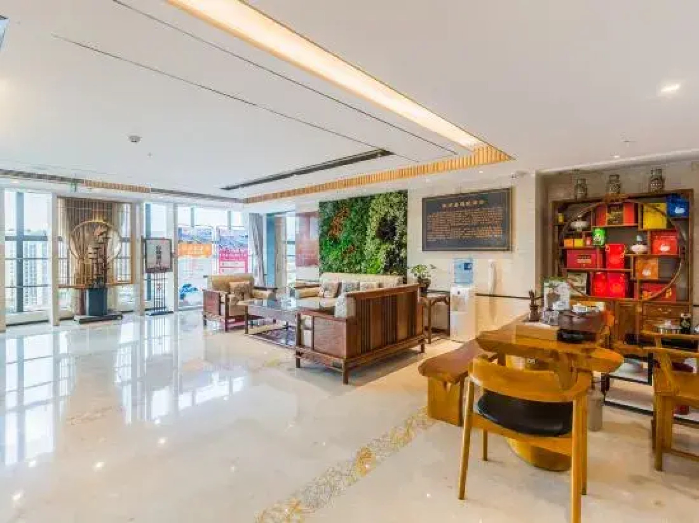 Venus International Hotel (Fengshun Huamao Hot Spring)
