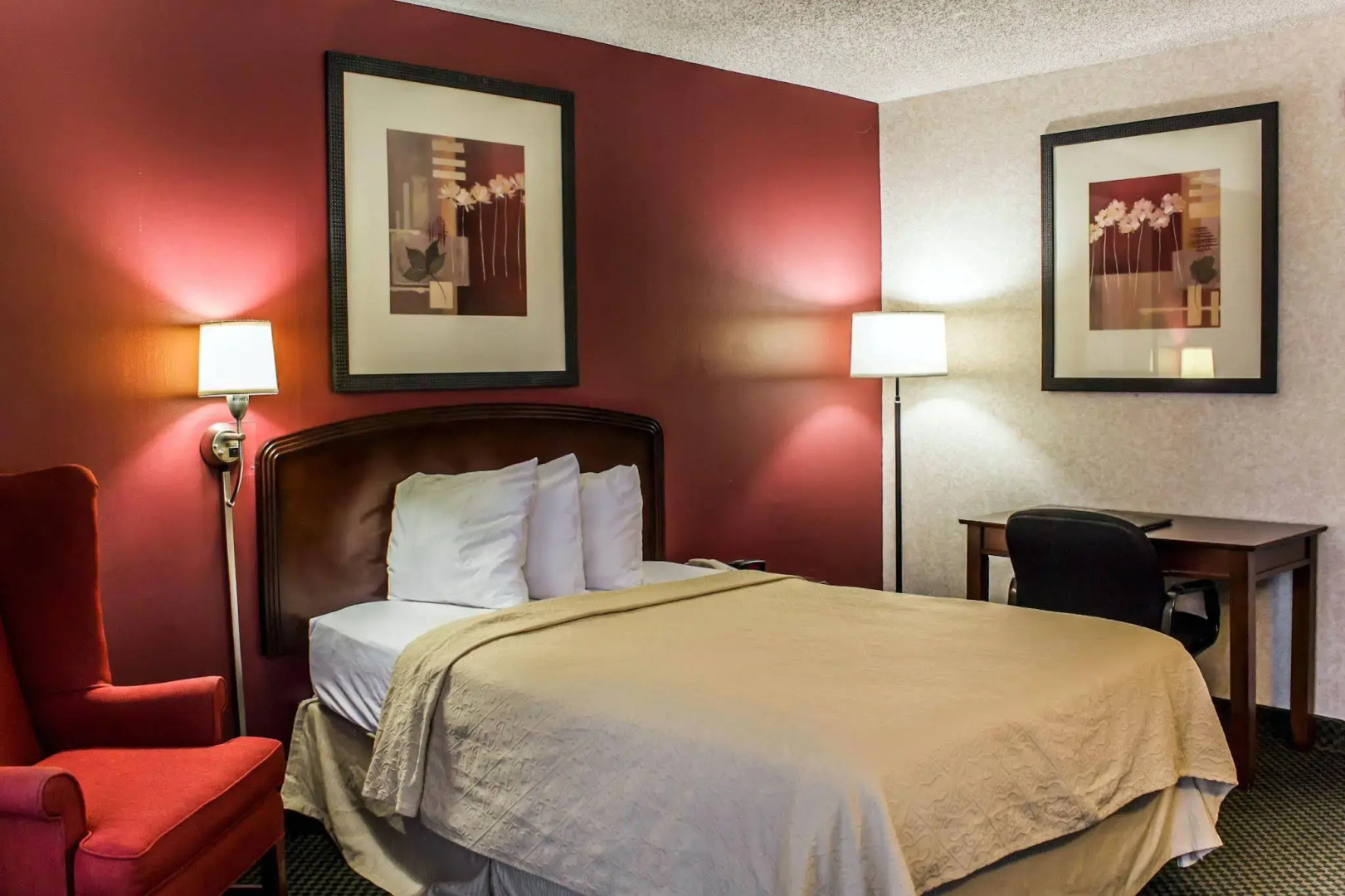 Quality Inn Roanoke Rapids
