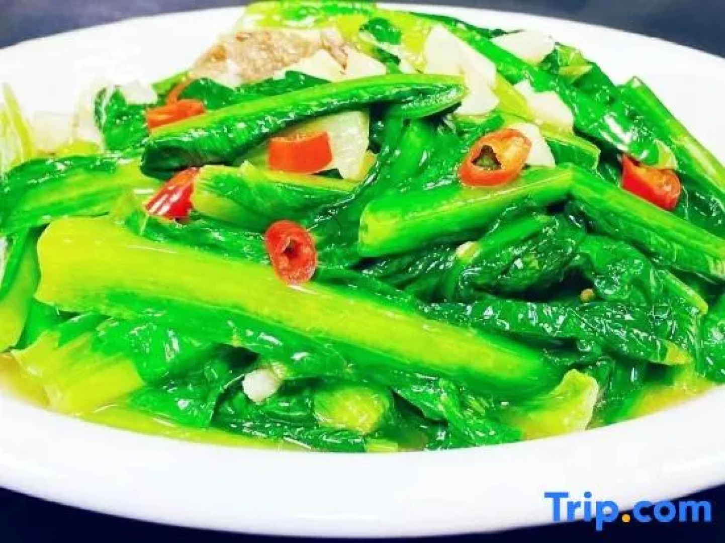 Vientiane Taoyuan Holiday Hotel (Colorful Danxia Scenic Area Branch)