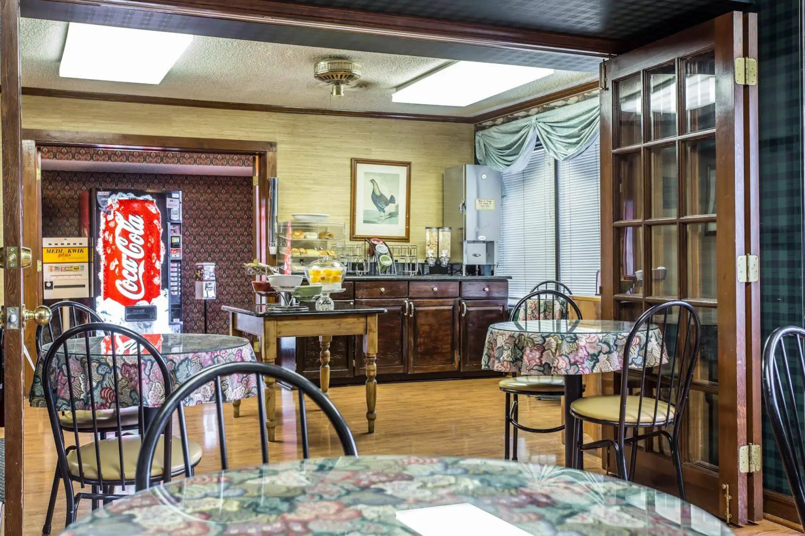 Red Roof Inn & Suites Cornelius – Lake Norman